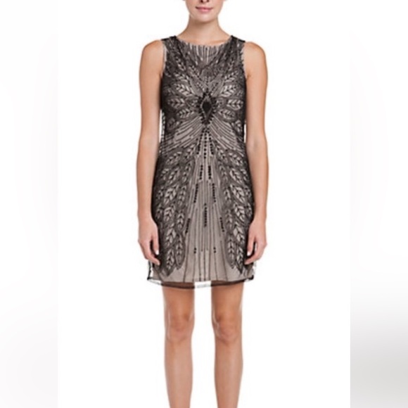Susana Monaco Dresses & Skirts - Susana Monoco Beaded Sleeveless Black and Tan Form Dress Women’s Size 6